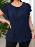 Top  de talla grande para mujer con mangas cortas plisadas